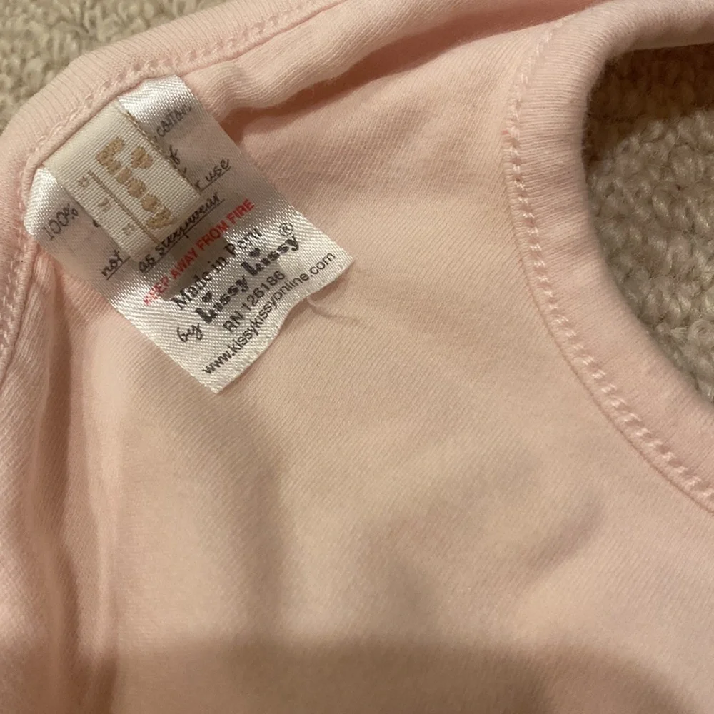 Kissy Kissy giraffe bib